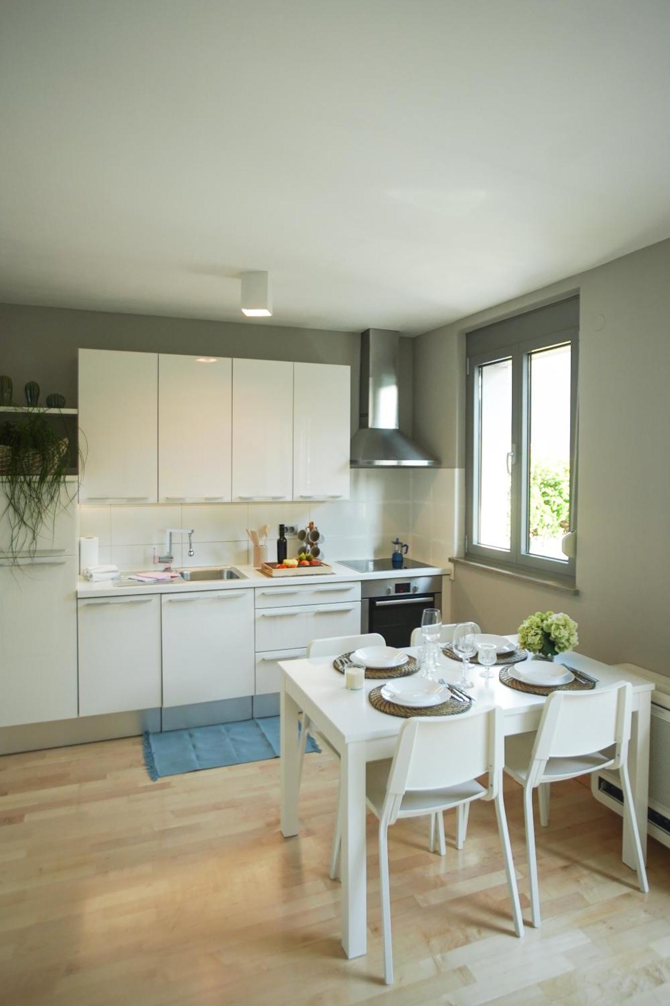 Elly Apartment Анкаран Екстериор снимка
