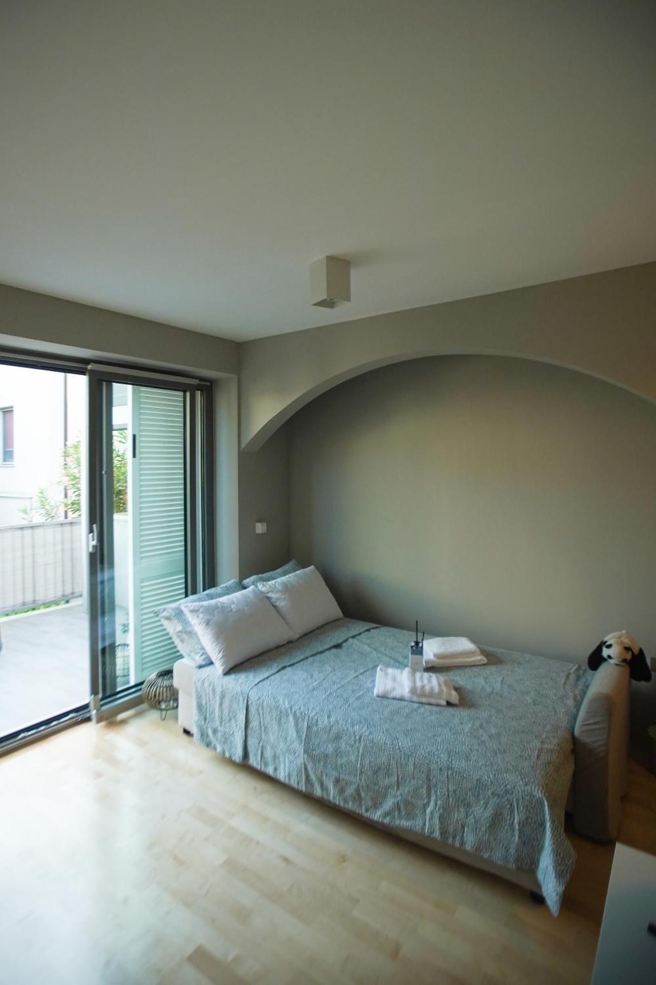 Elly Apartment Анкаран Екстериор снимка