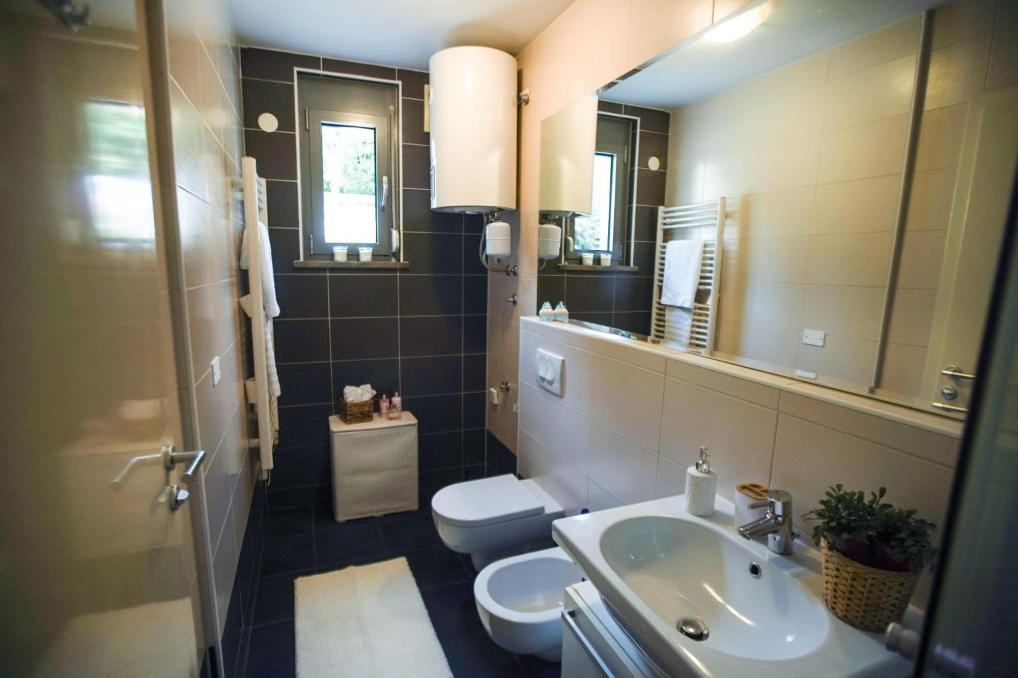 Elly Apartment Анкаран Екстериор снимка