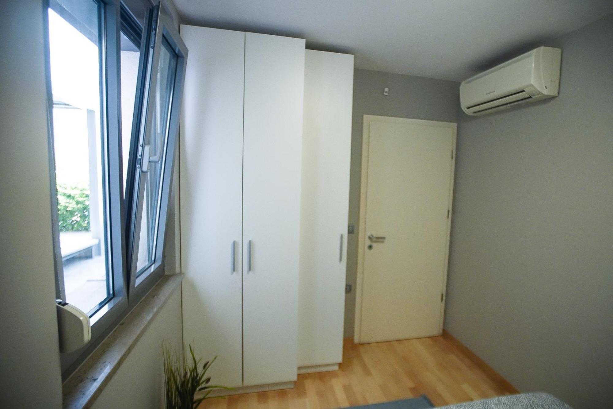 Elly Apartment Анкаран Екстериор снимка